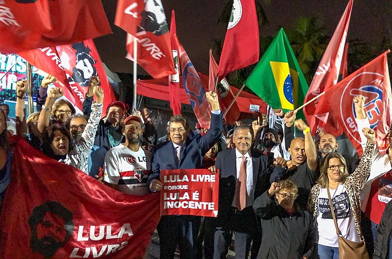 A redução da pena de Lula no caso ”triplex” é destaque da Rede Lula Livre – 24/04/2019